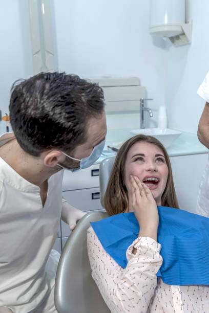 Best Emergency Dental Care for Broken or Chipped Teeth in Moonachie, NJ